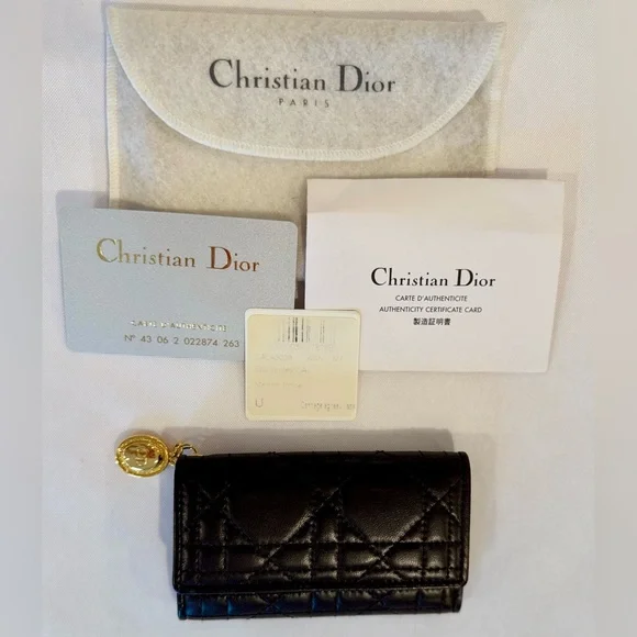 Brand New Never Used Christian Dior Quilted Brown Leather Key Case - Picture 2 of 6